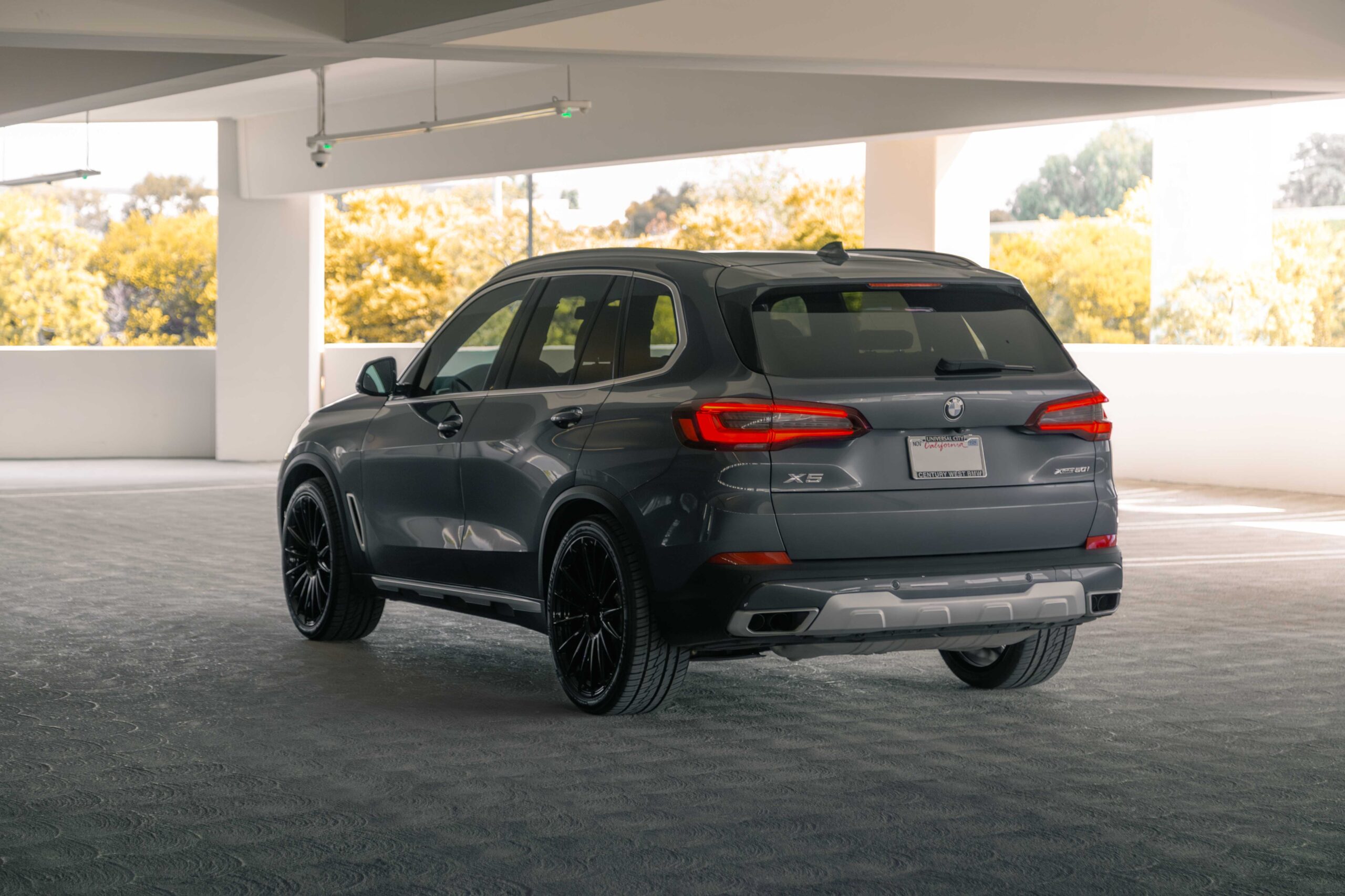 0422_FW_Bmwgallery_V1_5