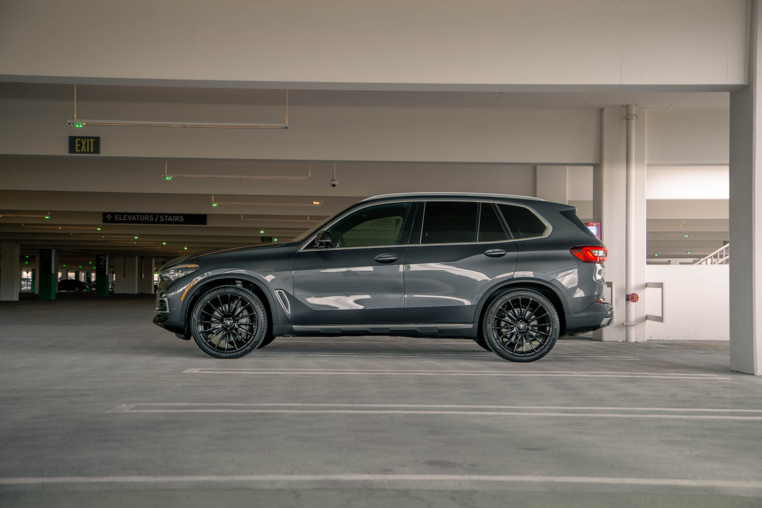 0422_FW_Bmwgallery_V1_9